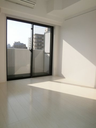 ブライズ西巣鴨の居間・リビング