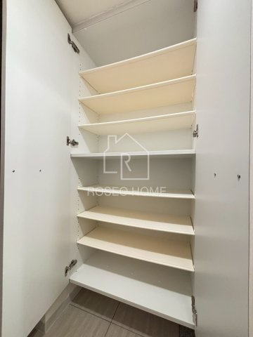 レジュールアッシュウエストレジスの収納