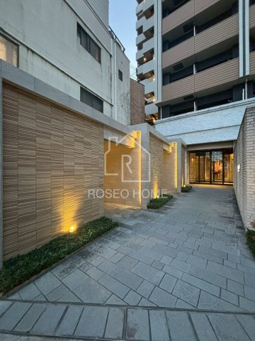 レジュールアッシュウエストレジスのロビー