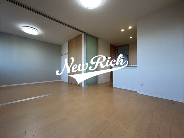 渋川市半田のアパート