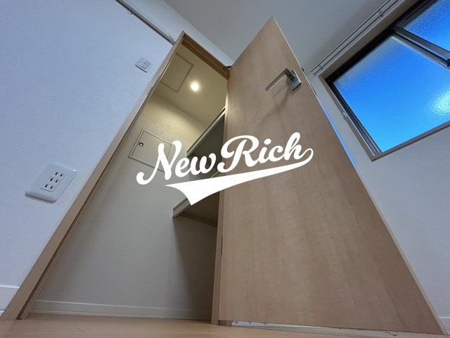 渋川市半田のアパートの収納