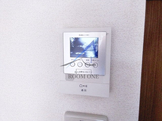 カサベルデ八雲のセキュリティ|モニター付インターホンです。