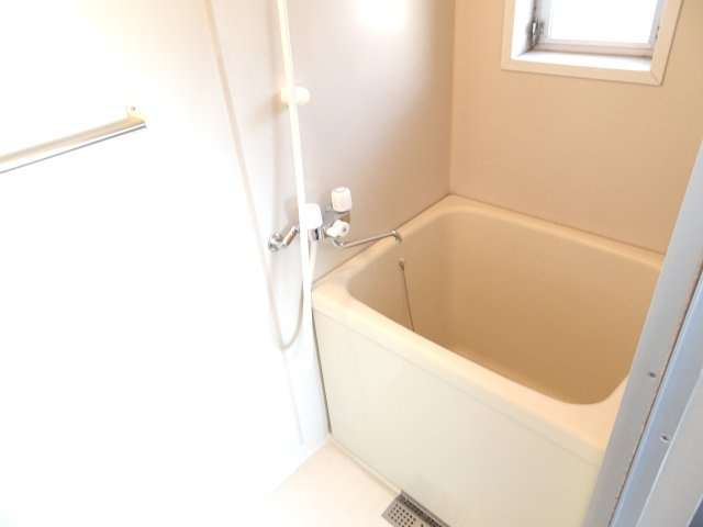 奥田ハイツの浴室