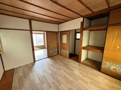 【洋室】 | 河原貸家 | 2F