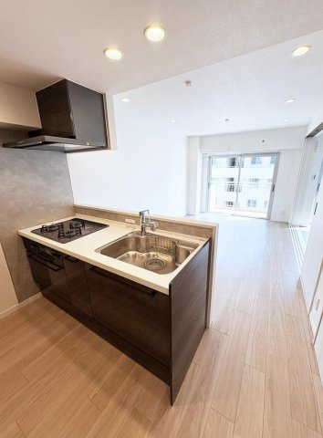 ドルフ青葉台4号棟【仲介手数料無料】のキッチン