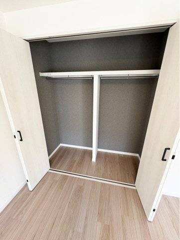 ドルフ青葉台4号棟【仲介手数料無料】の収納