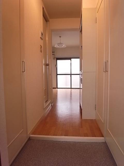 深江ベーシックの玄関