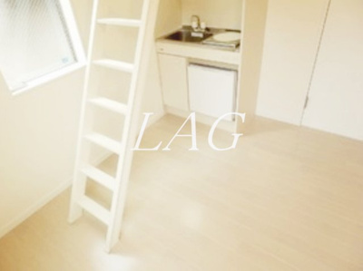 【居間・リビング】 | ドミール西が丘 | 洋室のお部屋です。