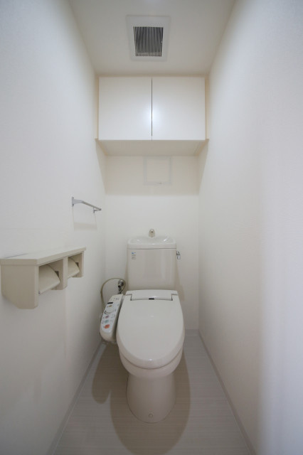 CIMA旗の台のトイレ|★温水洗浄便座★