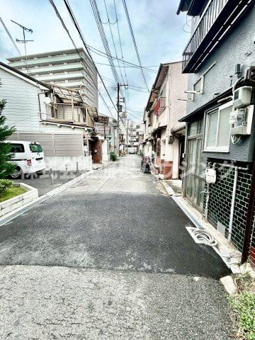 大阪市東淀川区上新庄３丁目の一戸建ての周辺