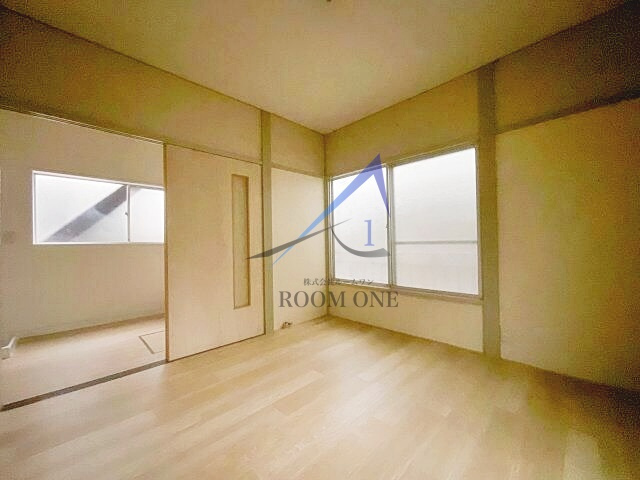 町田アパートの居間・リビング|洋室のお部屋です。