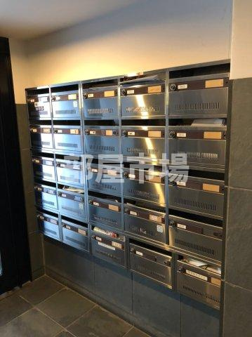 ダイヤモンドスクエア駒形のその他共用部分|メールボックス