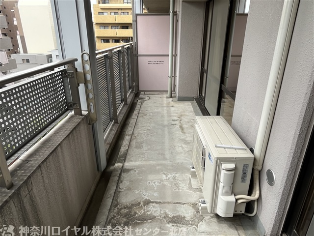 【バルコニー】
