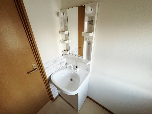 WADA　BLDの独立洗面台