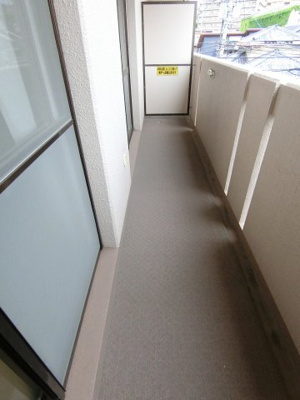 【バルコニー】 | メゾン中塚