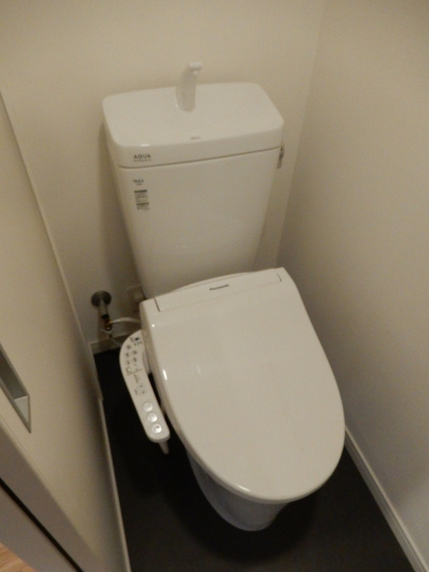 シャトー都立大のトイレ|☆ウォシュレット付き☆