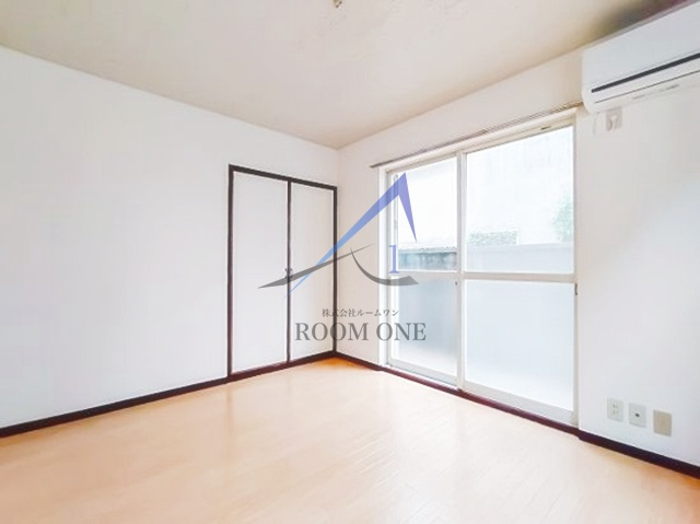 エーデルハイツの居間・リビング|洋室のお部屋です。