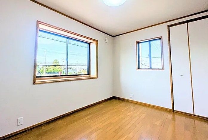 【中古】鶴ヶ島市新町リフォーム中古住宅の洋室|2F北 6帖洋室です！