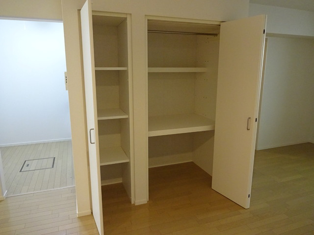 Ｌａ　ＤｅｆｅｎｓｅⅠの収納|★収納豊富でお部屋もスッキリ★