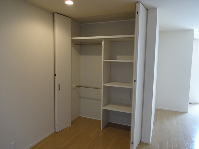 Ｌａ　ＤｅｆｅｎｓｅⅠの収納|★使いやすいクローゼット★