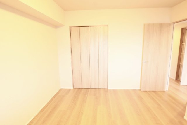 【収納】 | アンピール香椎駅前 | 各部屋にはクローゼットを完備しています！収納が多いお家はすっきりして快適空間です