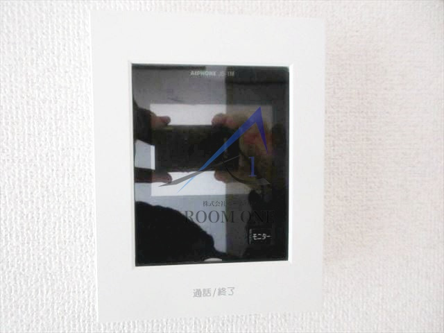 ヒルズイシダⅡのセキュリティ|モニター付きインターホンです。