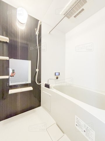 G・ROSSOの浴室|追い焚き・浴室乾燥機付きのお風呂です♪