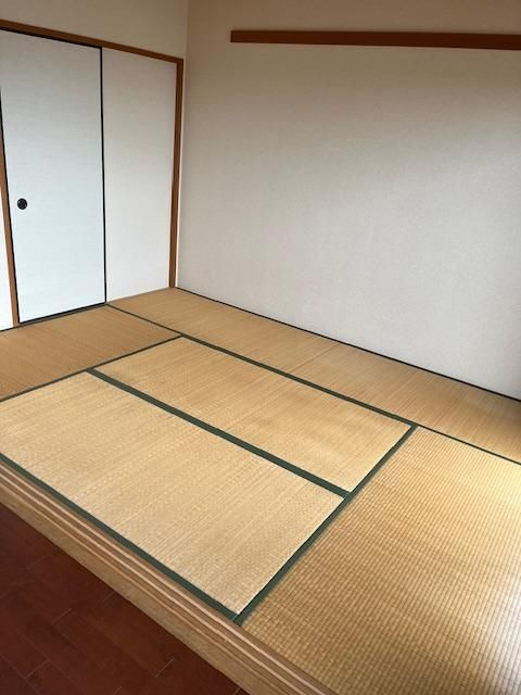 アンピール香椎駅前の和室