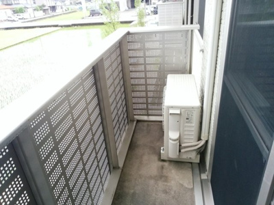 【バルコニー】 | ガーデン ローリエ