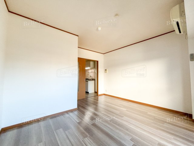 ルーチェクール花畑の寝室|クローゼット付の洋室です☆