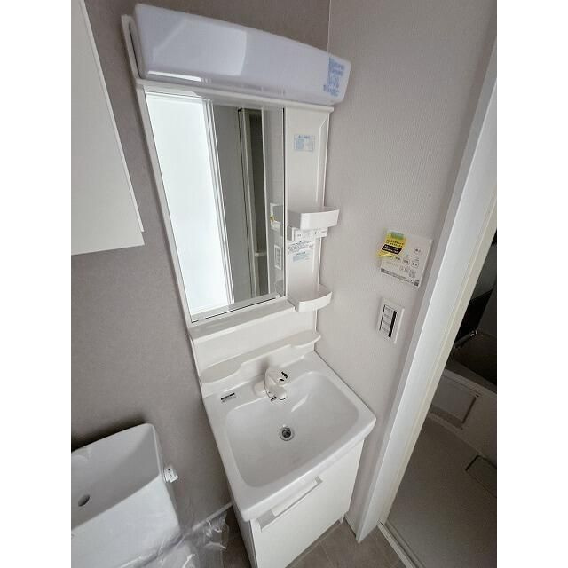 Ｓ－ｈａｒｂａｒ　Ｌａｇｏｏｎ上永谷の洗面所