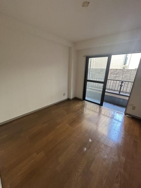 サンマリノ本牧の居間・リビング