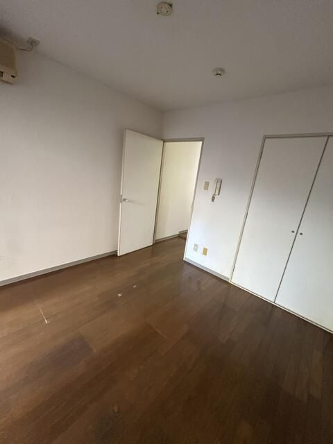 サンマリノ本牧の居間・リビング