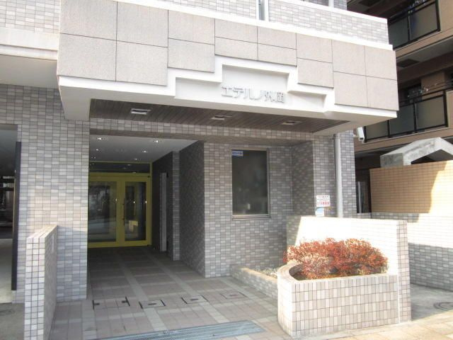 栄広クリアシティ第３のエントランス