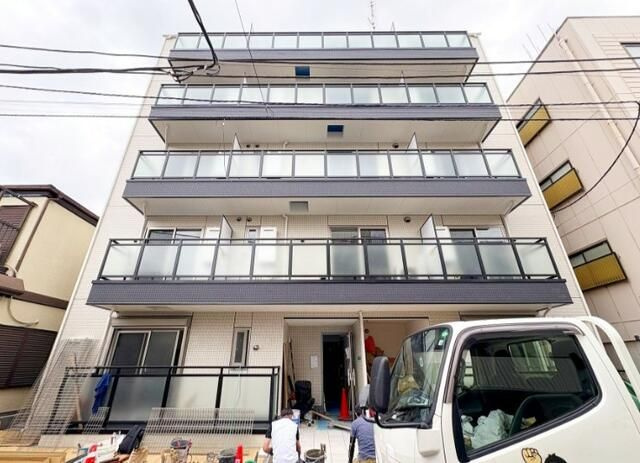 フラシア井土ヶ谷の外観