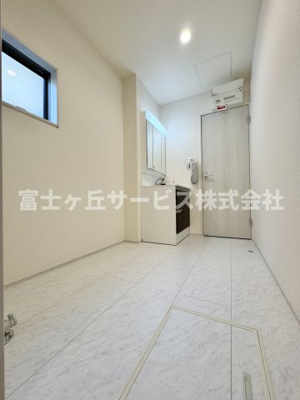 【脱衣所】 | 静岡市清水区八千代町 新築一戸建て | 脱衣場です