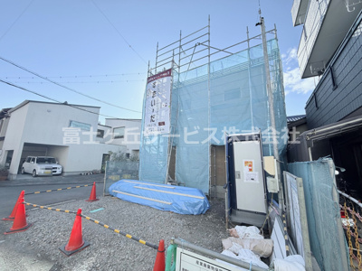 【外観】 | 静岡市清水区八千代町 新築一戸建て | 現在建築中の外観画像です。ご内覧は同じメーカーの完成物件へご案内いたしますので、いつでもご相談ください！