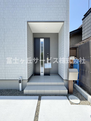 【エントランス】 | 静岡市清水区八千代町 新築一戸建て | エントランスです