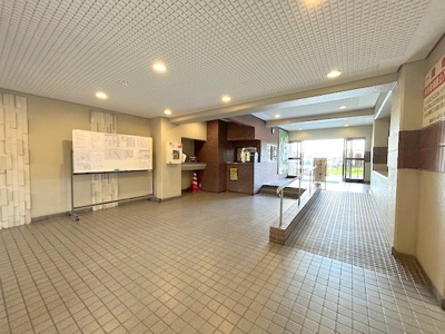 【エントランス】 | 寝屋川コーポラス