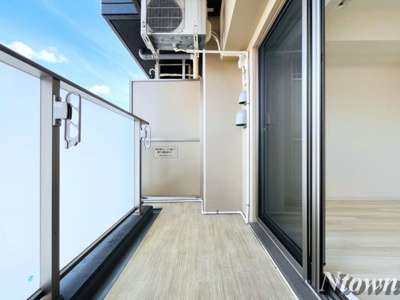【バルコニー】 | エステムコート名古屋新栄Ⅱアリーナ | 暖かな日差しのふりそそぐバルコニー
