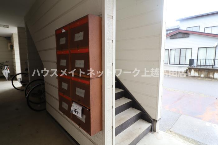 コーポパピヨンのその他共用部分|共有階段