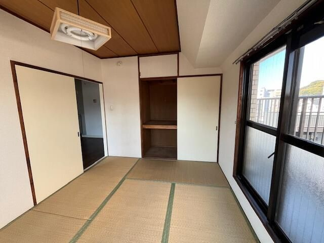 ライオンズマンション本牧の和室