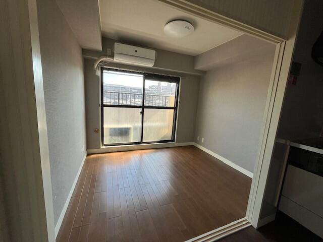 ライオンズマンション本牧の居間・リビング