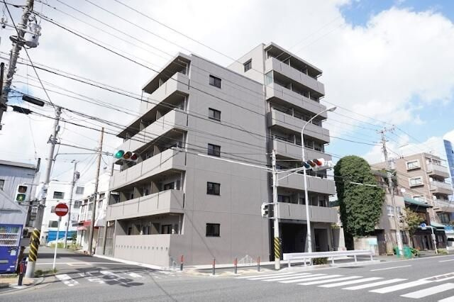 ルーブル横濱南太田弐番館の外観