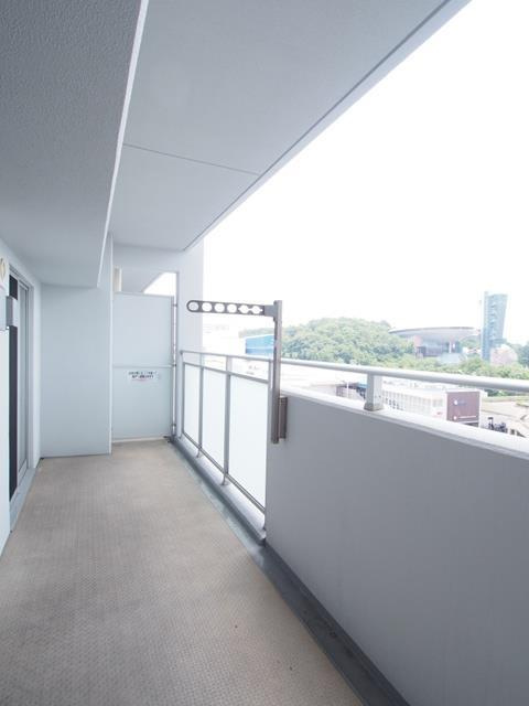 プロパレス泉ヶ丘のバルコニー