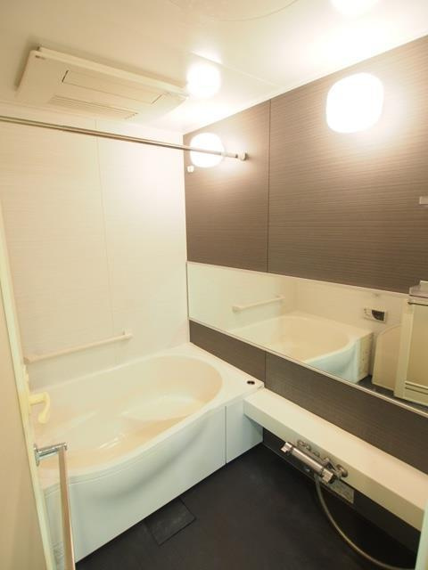 プロパレス泉ヶ丘の浴室