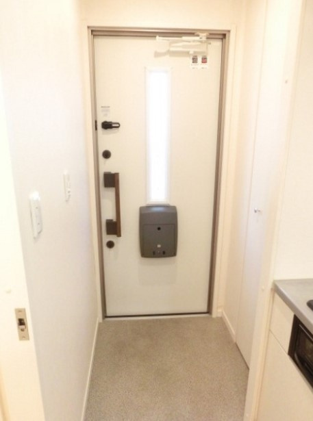 ウェルヴィラ天沼の玄関