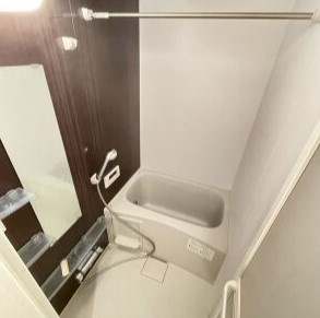 Best Stage 西日暮里の浴室