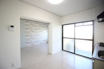 【居間・リビング】 | モダンアパートメント高槻城南