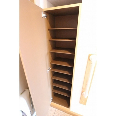 【設備】 | シューズボックス